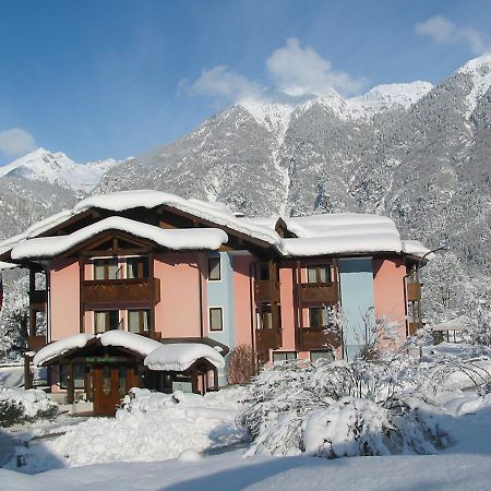 Hotel Quadrifoglio Pinzolo Dış mekan fotoğraf
