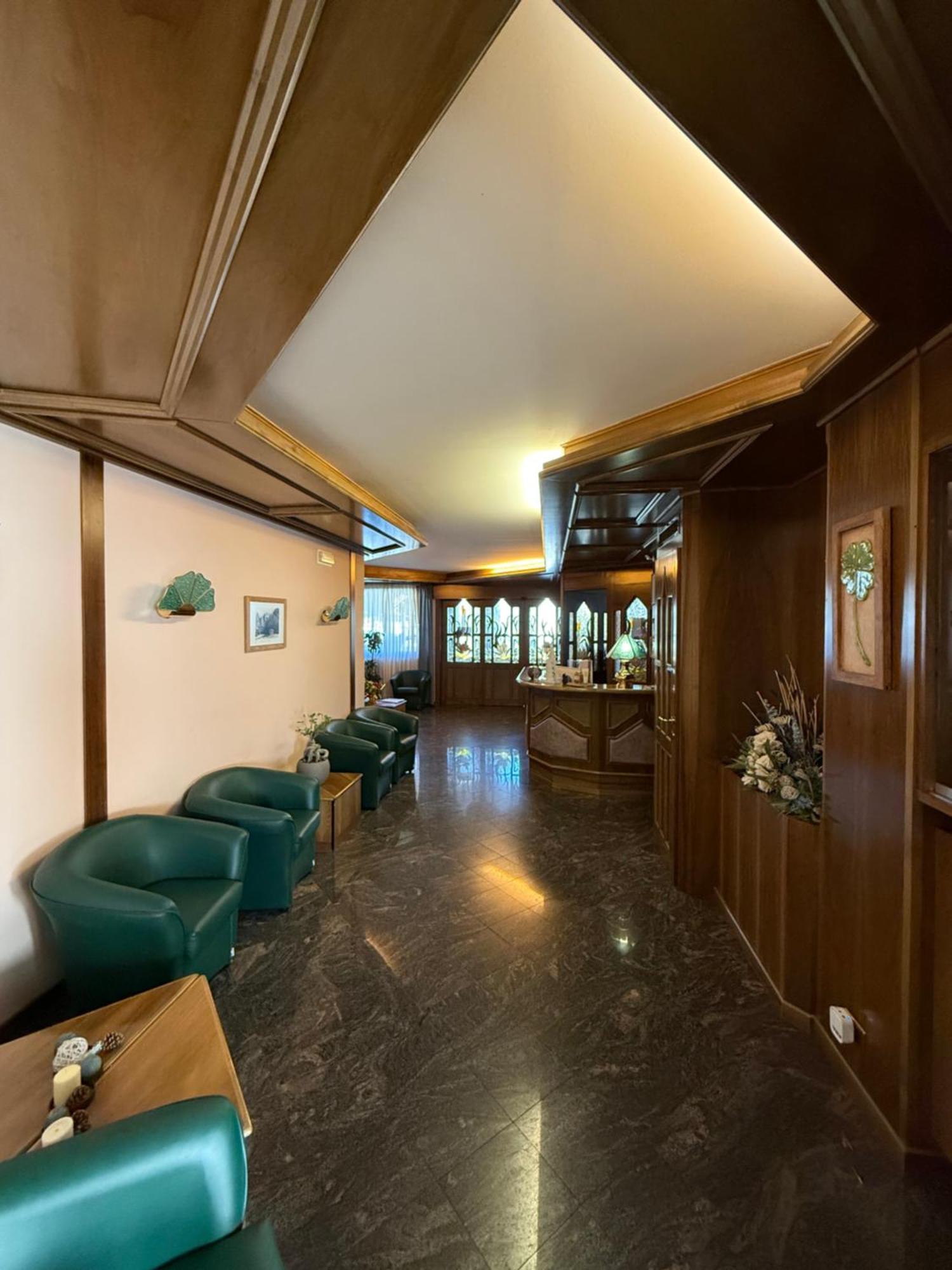 Hotel Quadrifoglio Pinzolo Dış mekan fotoğraf