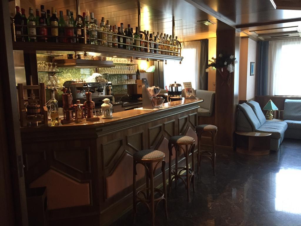 Hotel Quadrifoglio Pinzolo Dış mekan fotoğraf